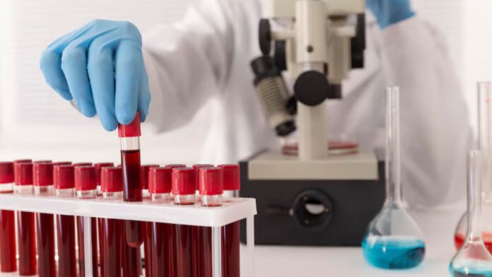 Blood Test Detects Cancer Early