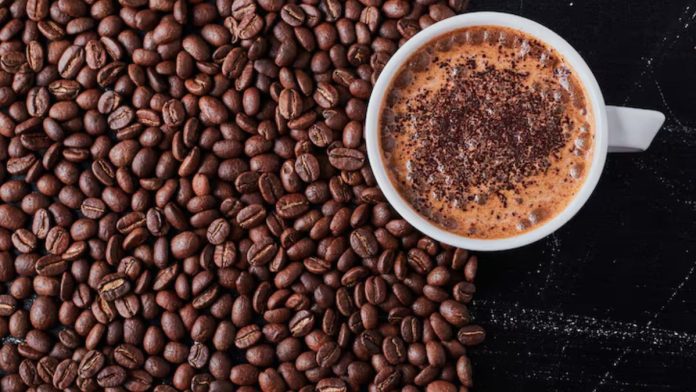 Black Coffee: फायदे के साथ छुपे हैं ये गंभीर नुकसान, ये लोग सेवन करने से बचें