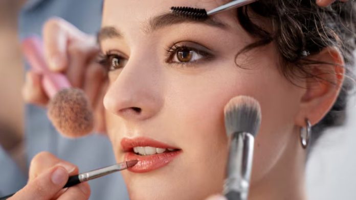 Healthy Makeup लगाने के जानें तरीके, फॉलो करें ये टिप्स