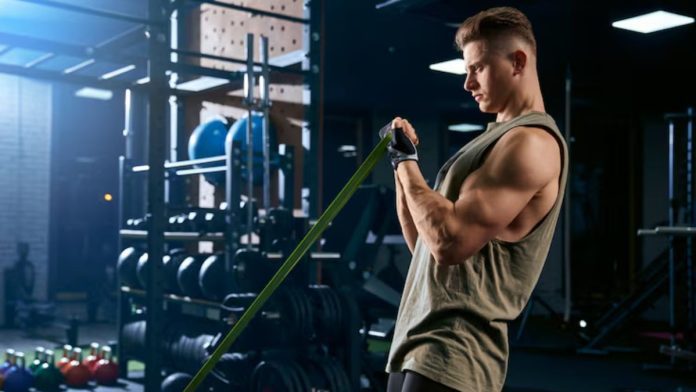 Common Gym Mistakes: जिम में ये गलतियां...पड़ सकती हैं भारी