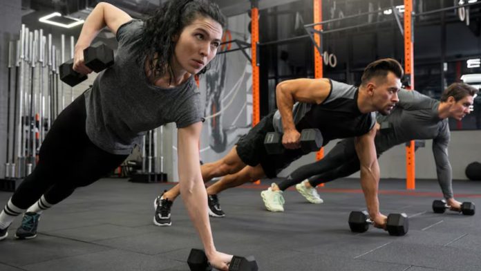 Exercise शुरू करने से लग रहा डर? रूटीन की ऐसे करें शुरुआत