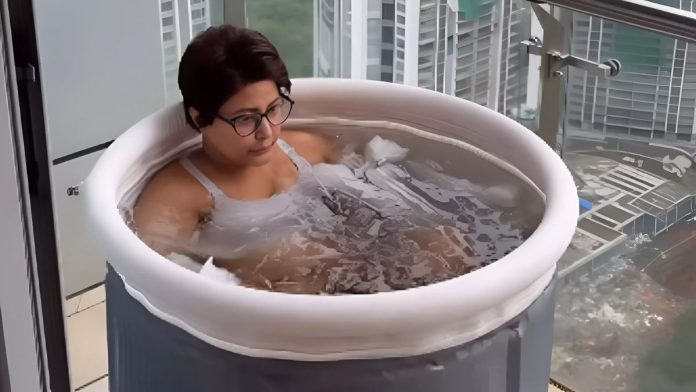 Hina Khan Ice Bath